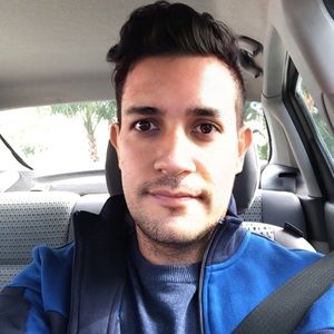 Meet your Posher, Javier